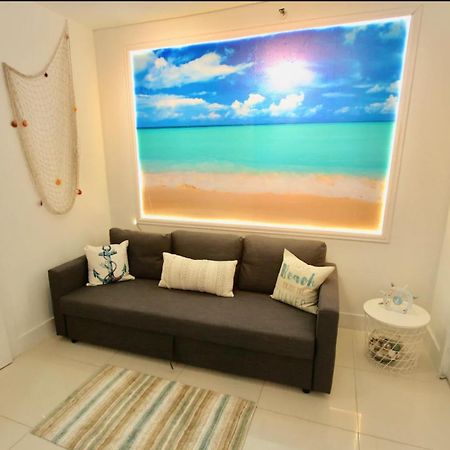 Modern Ocean Cave Steps From The Beach Share Save 마이애미 비치 외부 사진